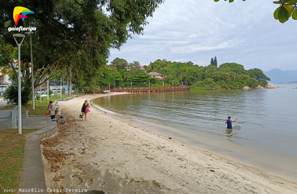 praia-do-bom-abrigo-florianopolis