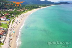 Vista aérea da Praia da Armação