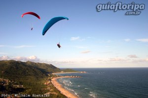 Praia Mole e Praia da Galheta vista da Rampa de Parapente.