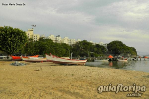 Praia do Abraão